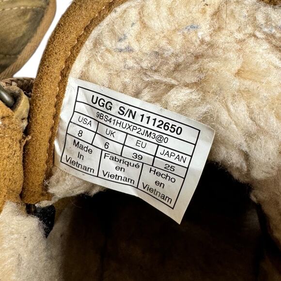 UGG Greda Duck Boots 8 Brown Waterproof Winter Leather Suede Lace Up Gorpcore - Picture 8 of 9